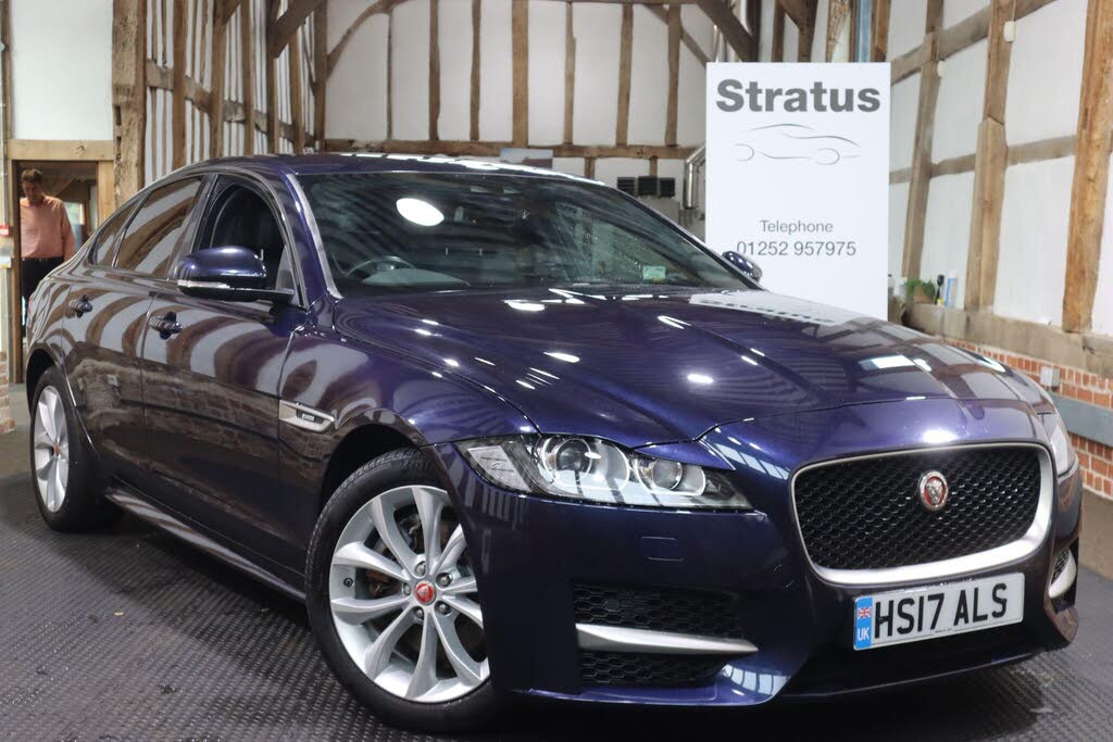 2017 Jaguar XF 2.0TD R-Sport (180ps) Saloon 4d 1999cc Auto