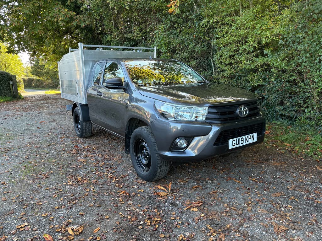 2019 Toyota Hi-Lux 2.4D-4D Active (150hp)(Eu6) 3.2t Extra Pick-Up