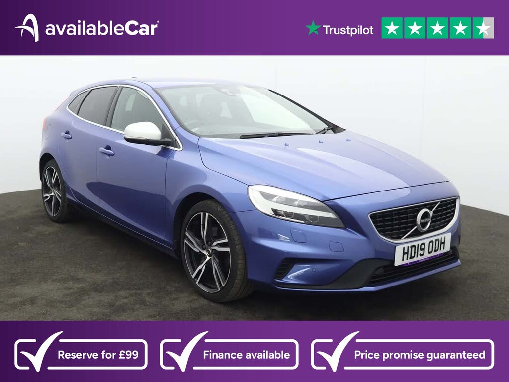 2019 Volvo V40 2.0 T2 R- Design Edition