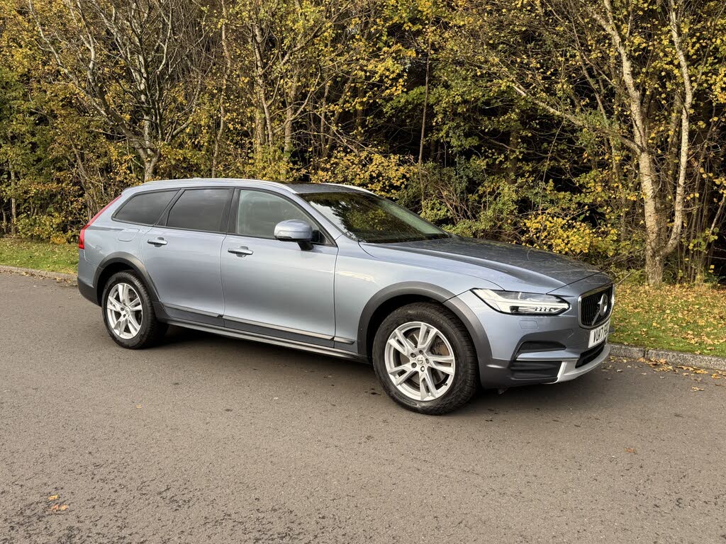2017 Volvo V90 2.0TD D4 Cross Country