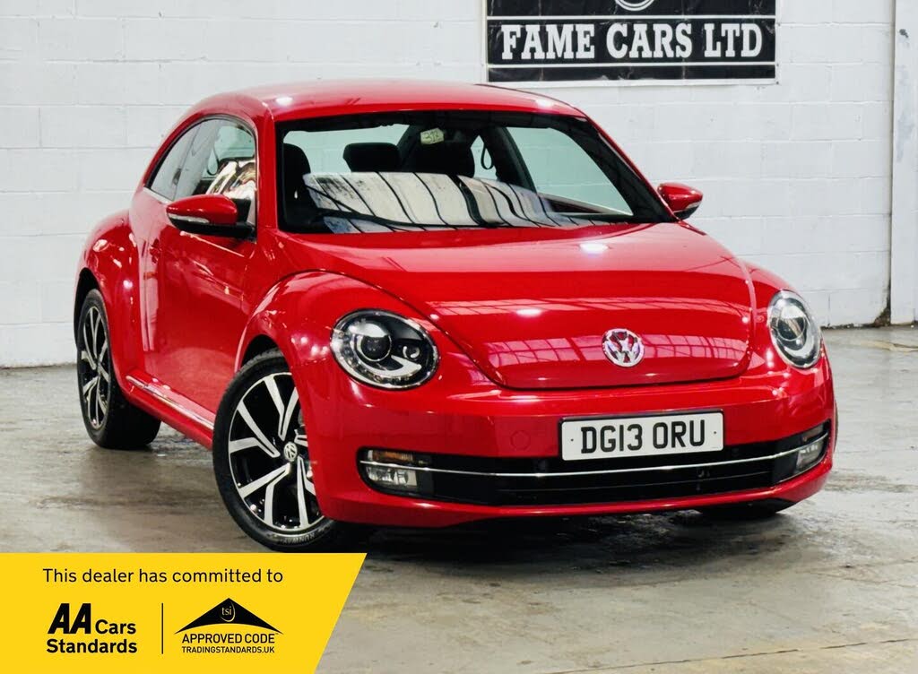 2013 Volkswagen Beetle 2.0TDI Design Hatchback 3d DSG
