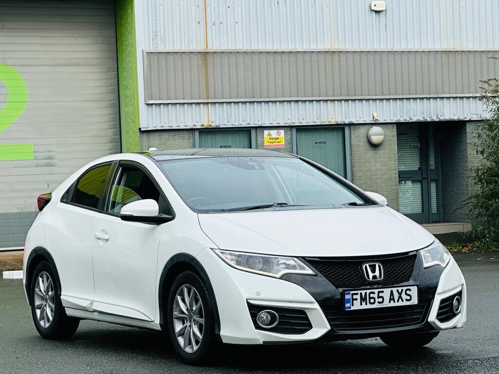 2016 Honda Civic 1.6 i-DTEC SR (Honda Connect with Navi) Hatchback