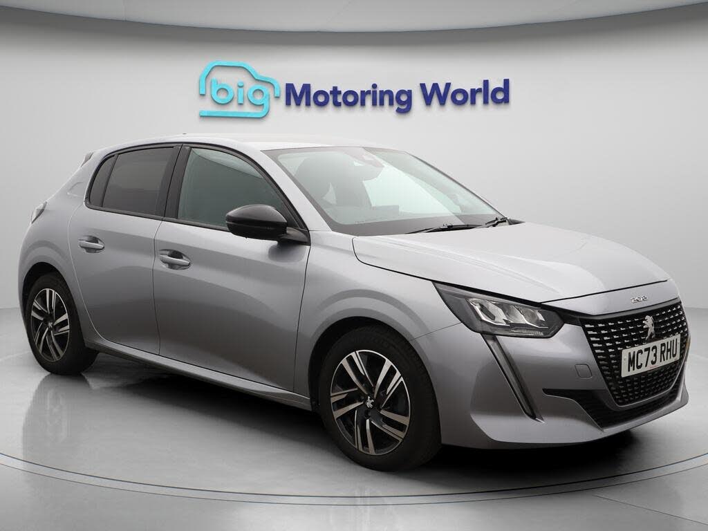 2023 Peugeot 208 1.2 PureTech Allure Premium+ (100ps)