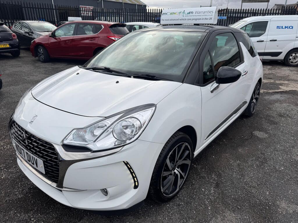 2017 DS DS 3 1.2 PureTech Connected Chic (82ps)