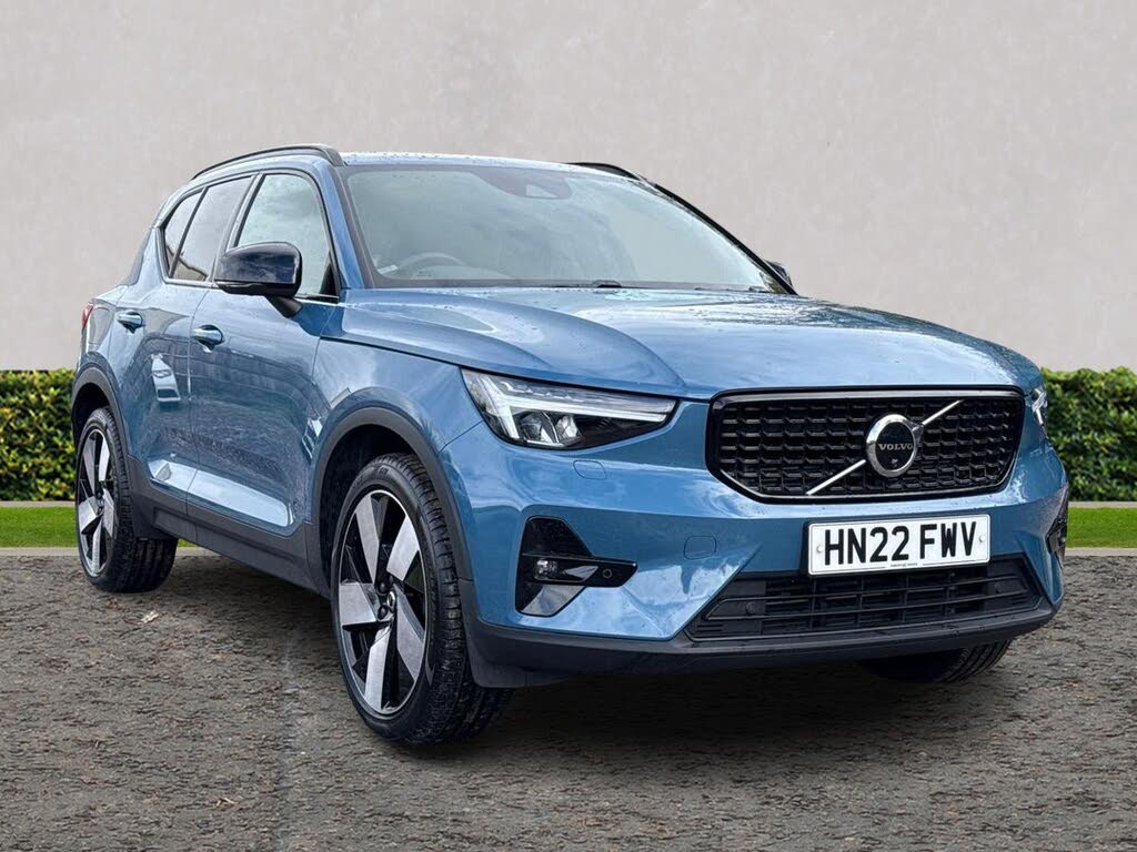 2022 Volvo XC40 1.5 T5 Ultimate (Dark