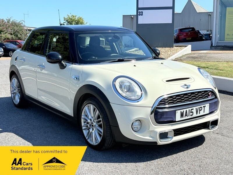 2015 MINI Mini 2.0 Cooper S 5d
