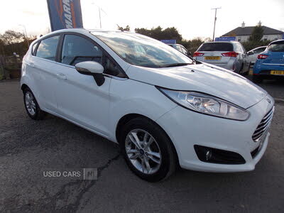 2015 Ford Fiesta 1.25 Zetec (E6) 5d