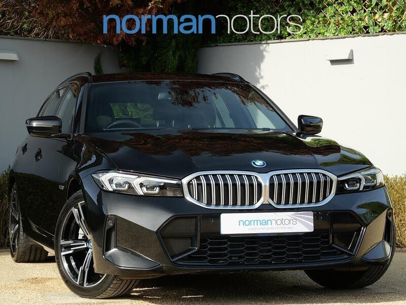 2022 BMW 3 Series 2.0 330e M Sport Touring 5d