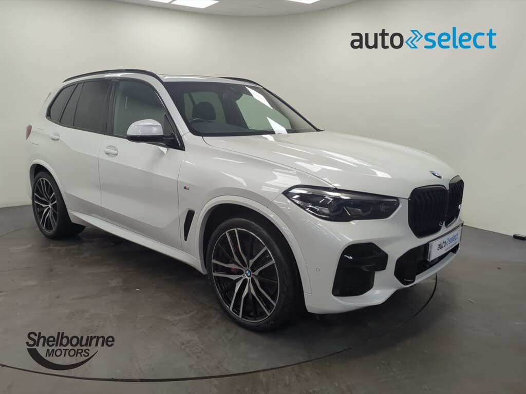 2022 BMW X5 3.0 xDrive 40i M Sport (MHT)