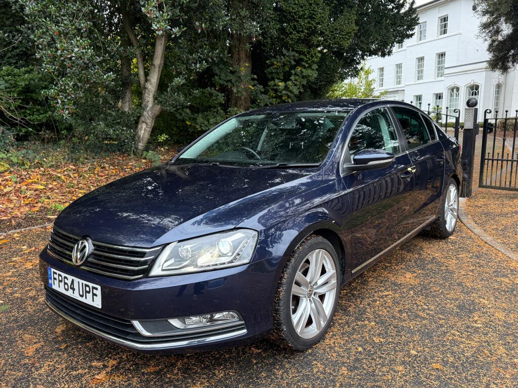 2014 Volkswagen Passat 2.0TDI Executive Style (140ps) (s/s) Saloon 4d