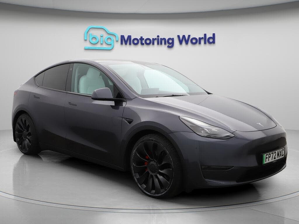 2022 Tesla Model Y E Performance