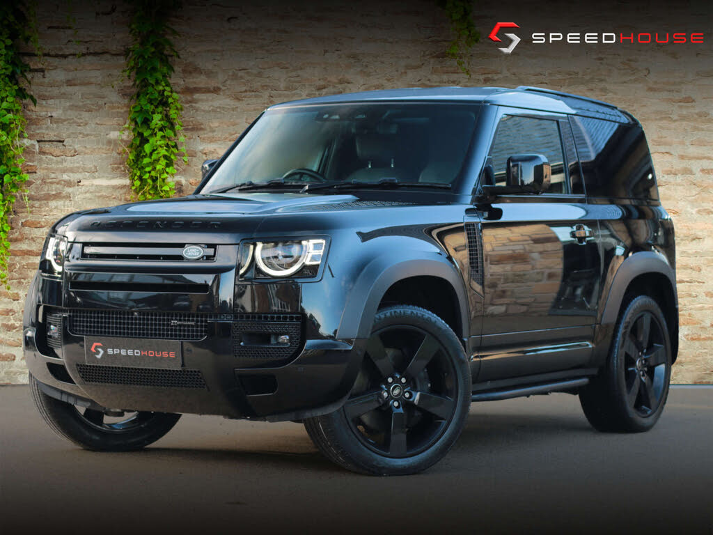 2023 Land Rover 90 Defender 3.0 D300 Hard Top X-Dynamic HSE 90