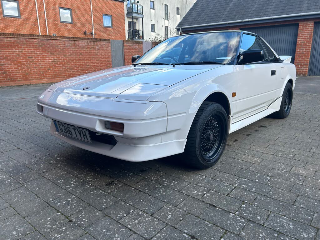 1989 Toyota MR2 1.6 T Bar