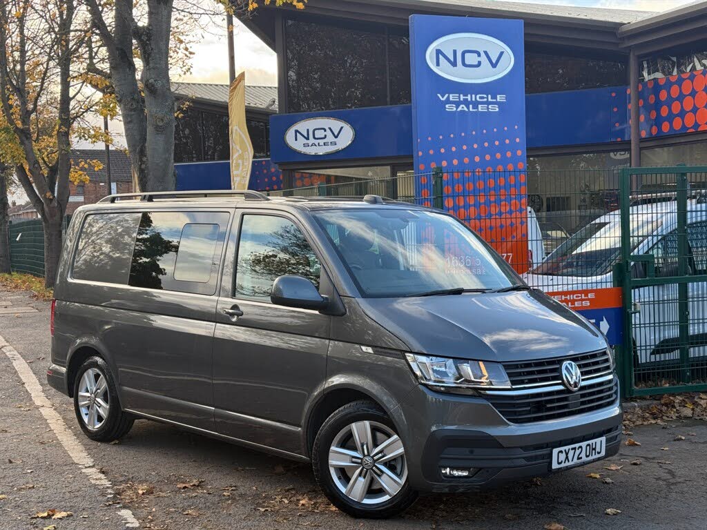 2022 Volkswagen Transporter 2.0TDI T32 Highline BMT LWB Kombi