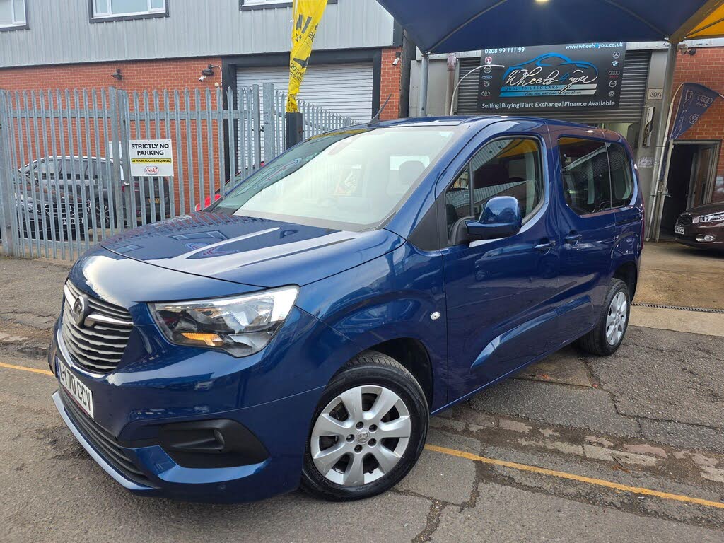 2020 Vauxhall Combo Life 1.2i Energy (130ps) Auto