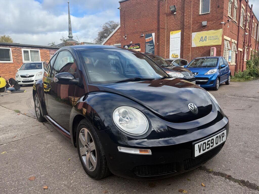 2009 Volkswagen Beetle 1.4 Luna Hatchback 3d