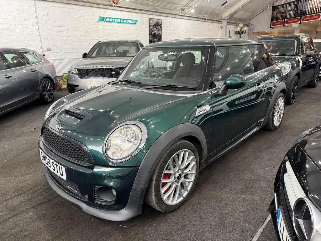2009 MINI Mini 1.6 Cooper JCW (211bhp) Hatchback 3d