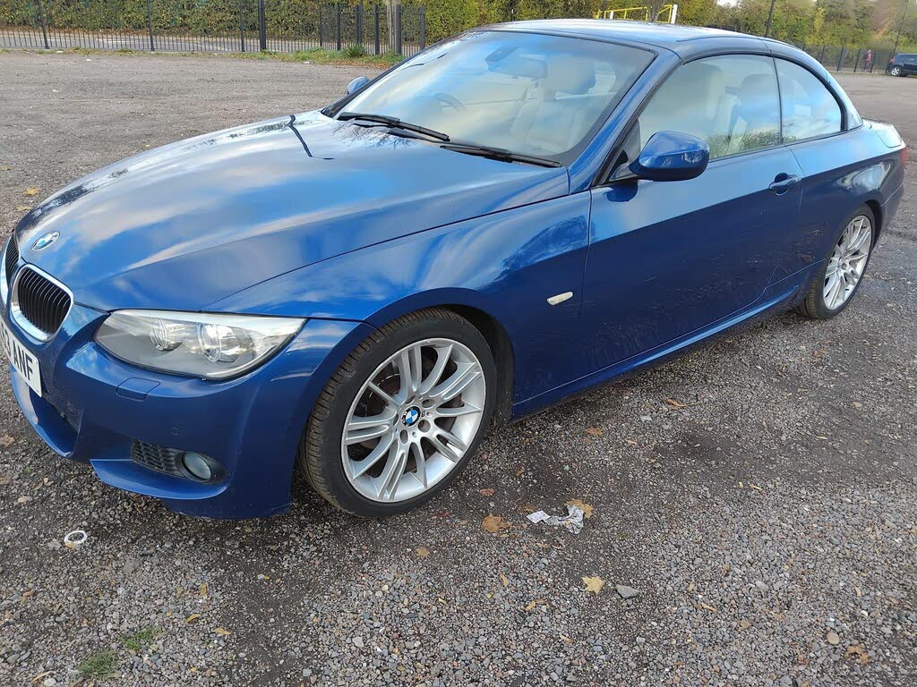 2013 BMW 3 Series 2.0 320i M Sport Convertible 2d 1995cc auto