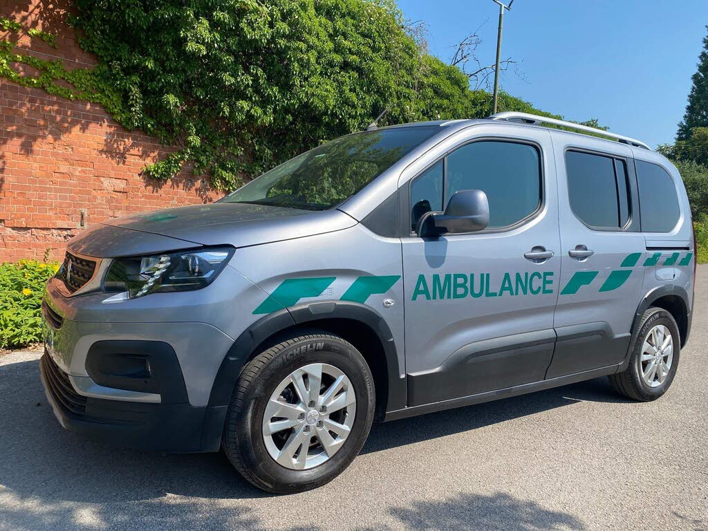 2019 Peugeot Rifter 1.5 BlueHDi Allure (100bhp) (Standard)