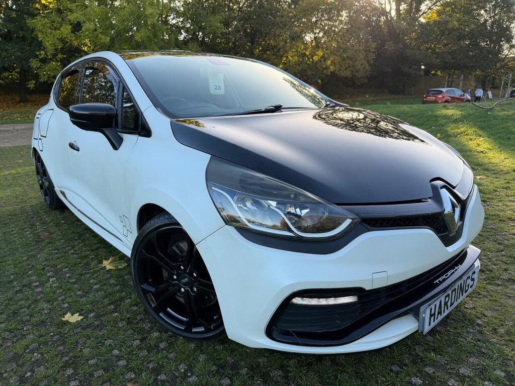2015 Renault Clio 1.6 Turbo Renaultsport Nav 220 Trophy