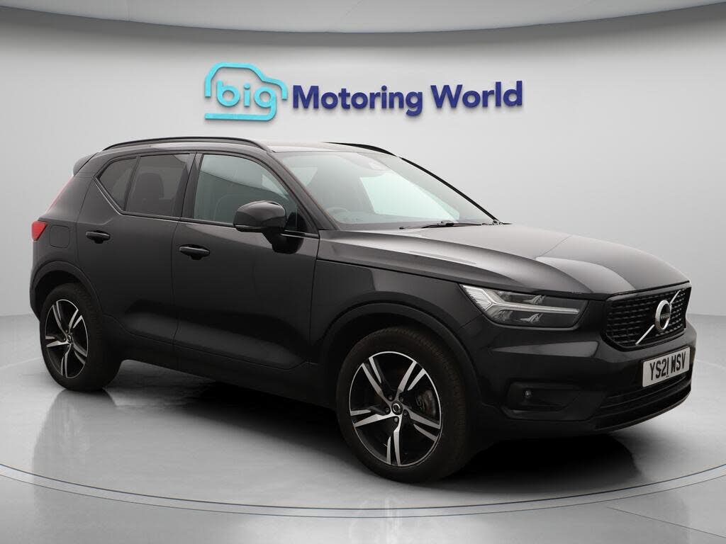 2021 Volvo XC40 1.5 T5 R-Design (262bhp)