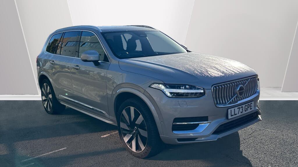 2023 Volvo XC90 2.0 T8 Ultimate (Dark