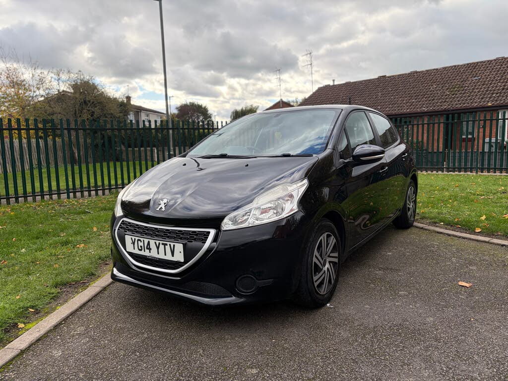 2014 Peugeot 208 1.2 Access+ 5d