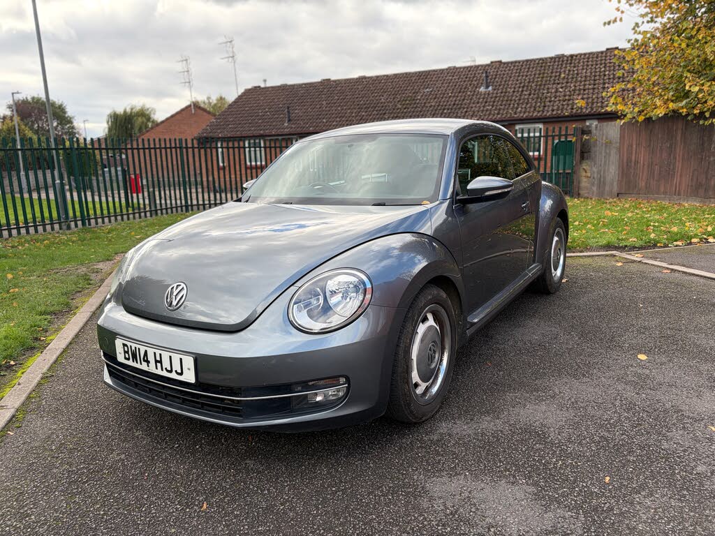 2014 Volkswagen Beetle 1.6TDI Design Hatchback 3d