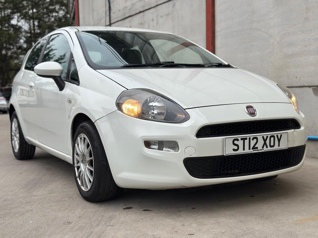 2012 Fiat Punto 1.4 Easy 8v (77bhp) (s/s) 3d