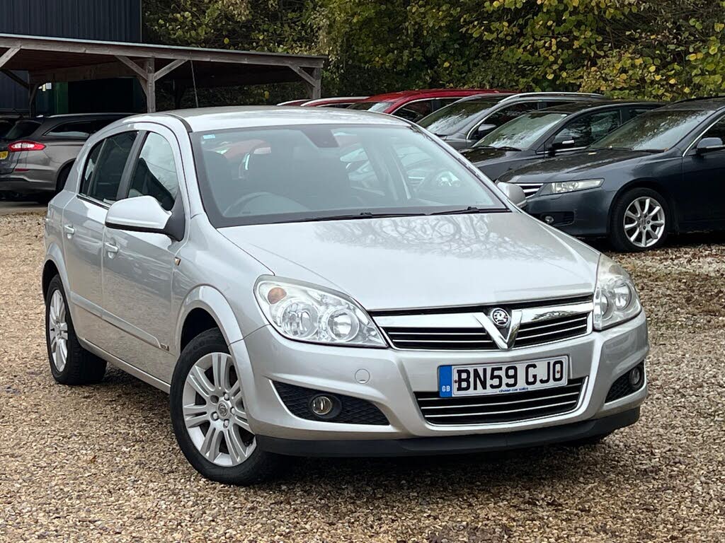 2009 Vauxhall Astra 1.6 Design VVT (115ps) Hatchback 5d