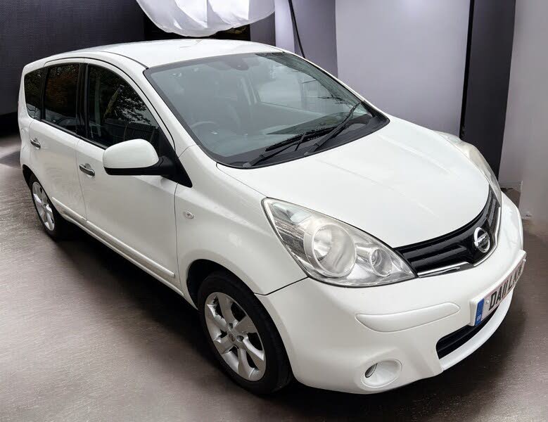 2011 Nissan Note 1.6 Tekna auto