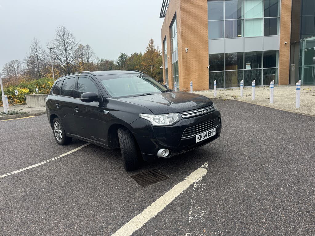 2014 Mitsubishi Outlander 2.0 GX3h (5st)