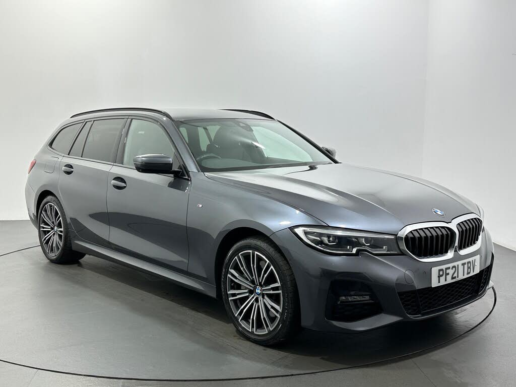 2021 BMW 3 Series 2.0 330e xDrive M Sport Touring 5d