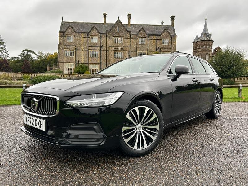 2022 Volvo V90 2.0 B4 Core (197bhp)