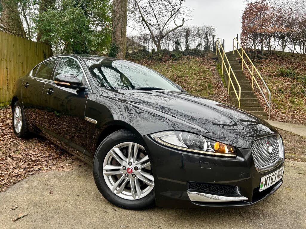 2013 Jaguar XF 3.0TD Luxury (s/s) Saloon 4d Auto