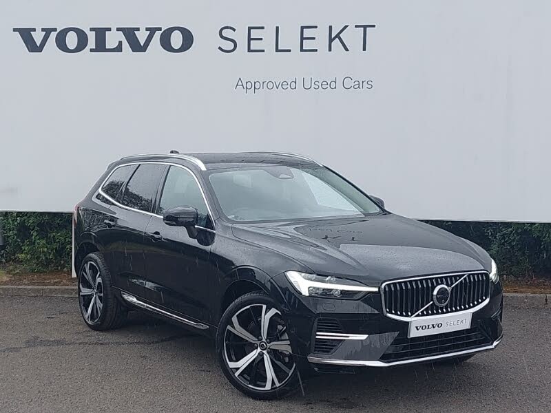 2024 Volvo XC60 2.0 T8 Ultimate (Dark