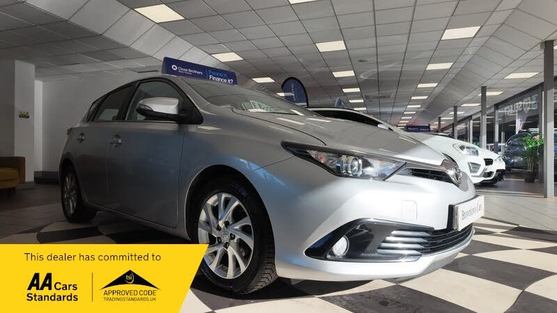 2016 Toyota Auris 1.2T Icon Hatchback