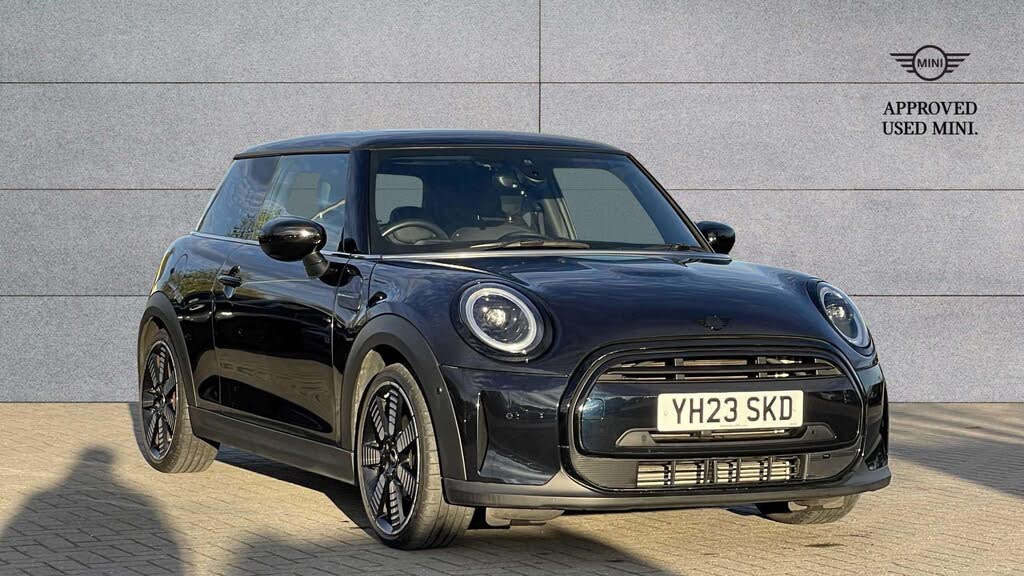 2023 MINI Mini 1.5 Cooper Exclusive (Premium Auto) Hatchback 3d Auto
