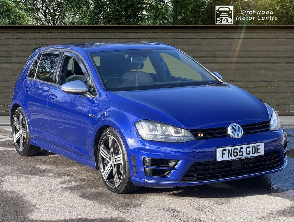 2015 Volkswagen Golf 2.0 TSI R Hatchback 5d DSG