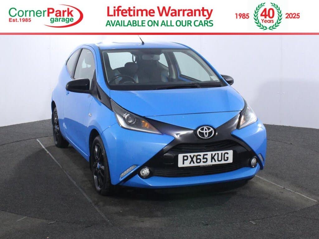2015 Toyota AYGO 1.0 VVT-i x-cite 2 (69bhp) 3d