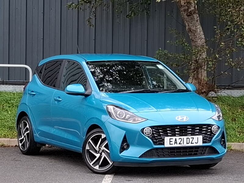 2021 Hyundai i10 1.2 Premium (84ps) 1197cc Auto