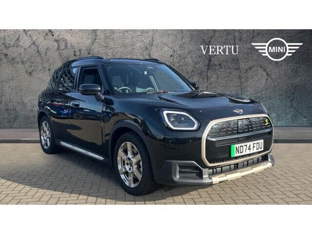 2024 MINI Mini Countryman E Cooper SE Exclusive