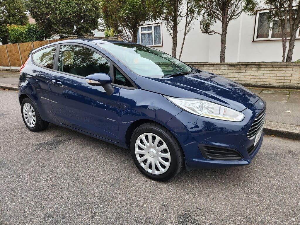 2015 Ford Fiesta 1.25 Style (82ps) 3d