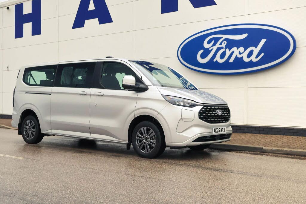 2025 Ford Tourneo Custom 2.5T 340 L2 Titanium