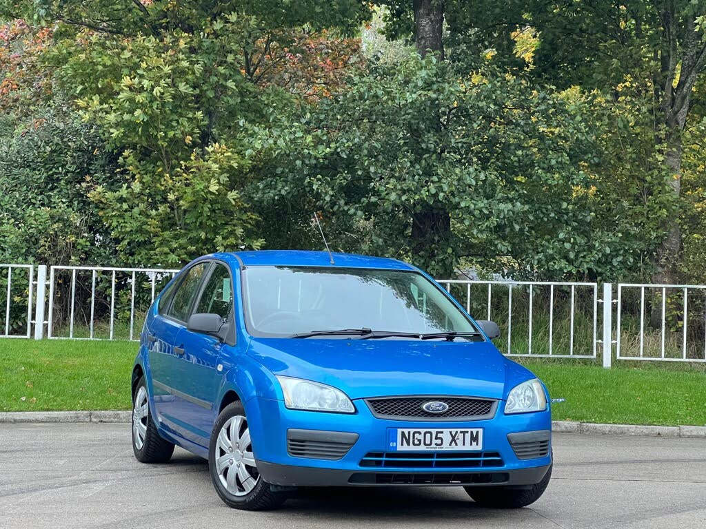 2005 Ford Focus 1.6 LX Hatchback 5d auto