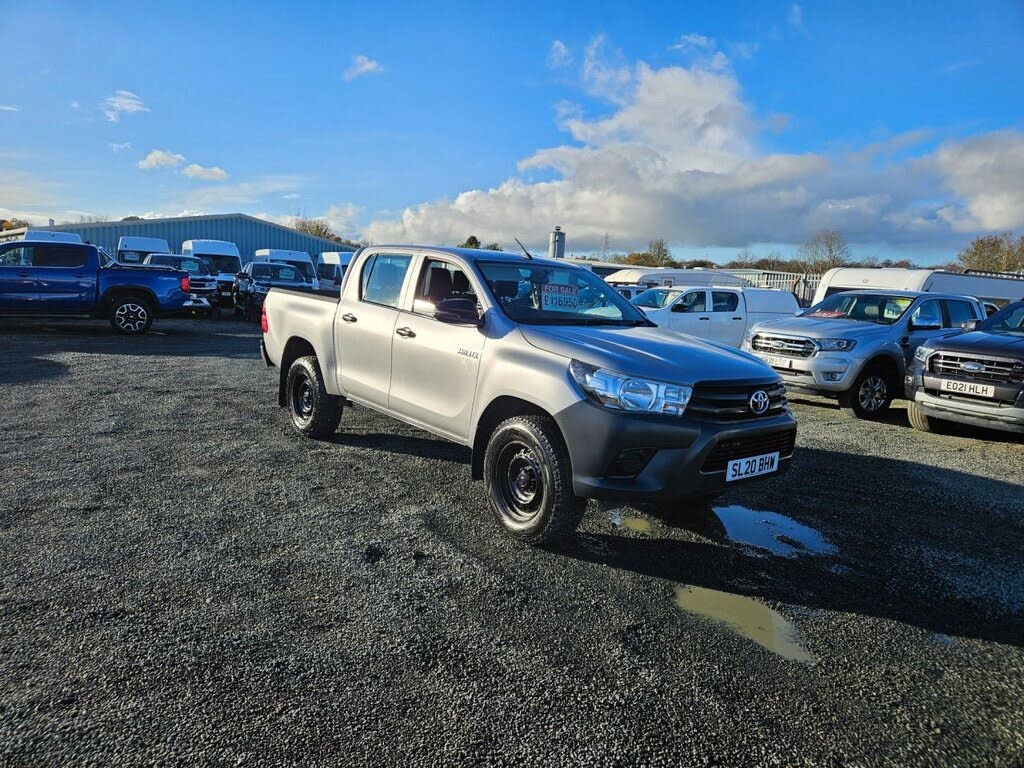 2020 Toyota Hi-Lux 2.4D-4D Active (150hp)(Eu6dT-E) 3.5t Double Pick-Up