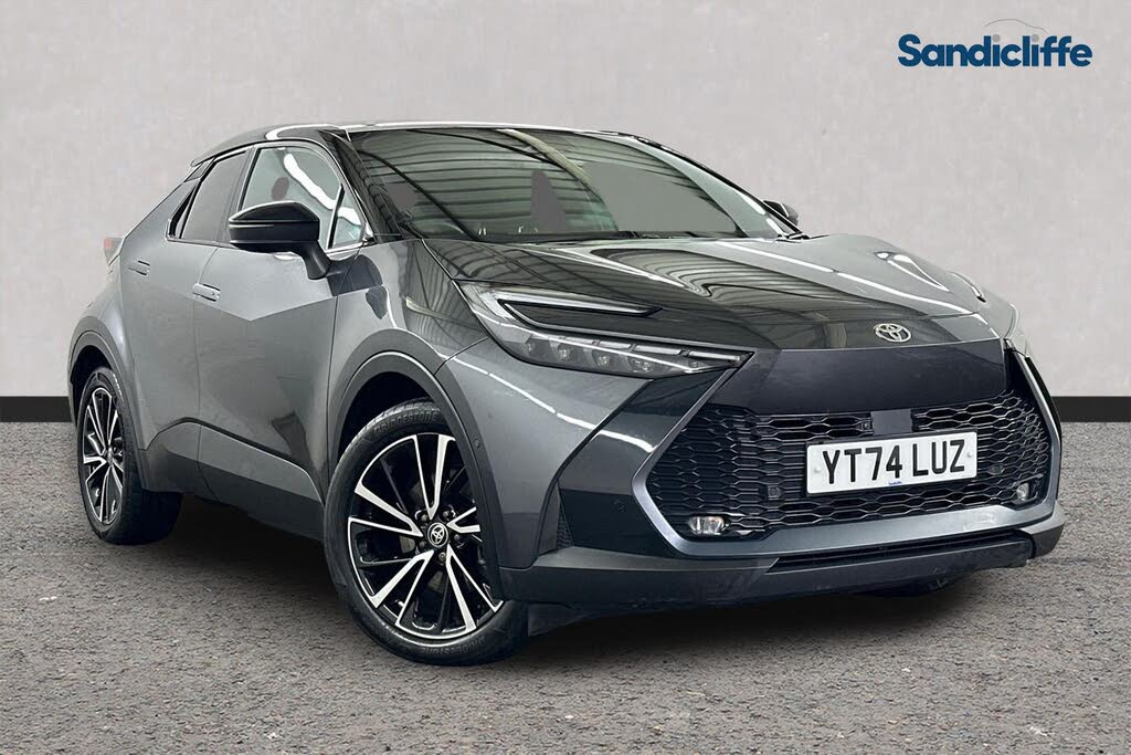 2024 Toyota C-HR 2.0 VVT-i Excel (220bhp) Plug-In (Tech Pack)