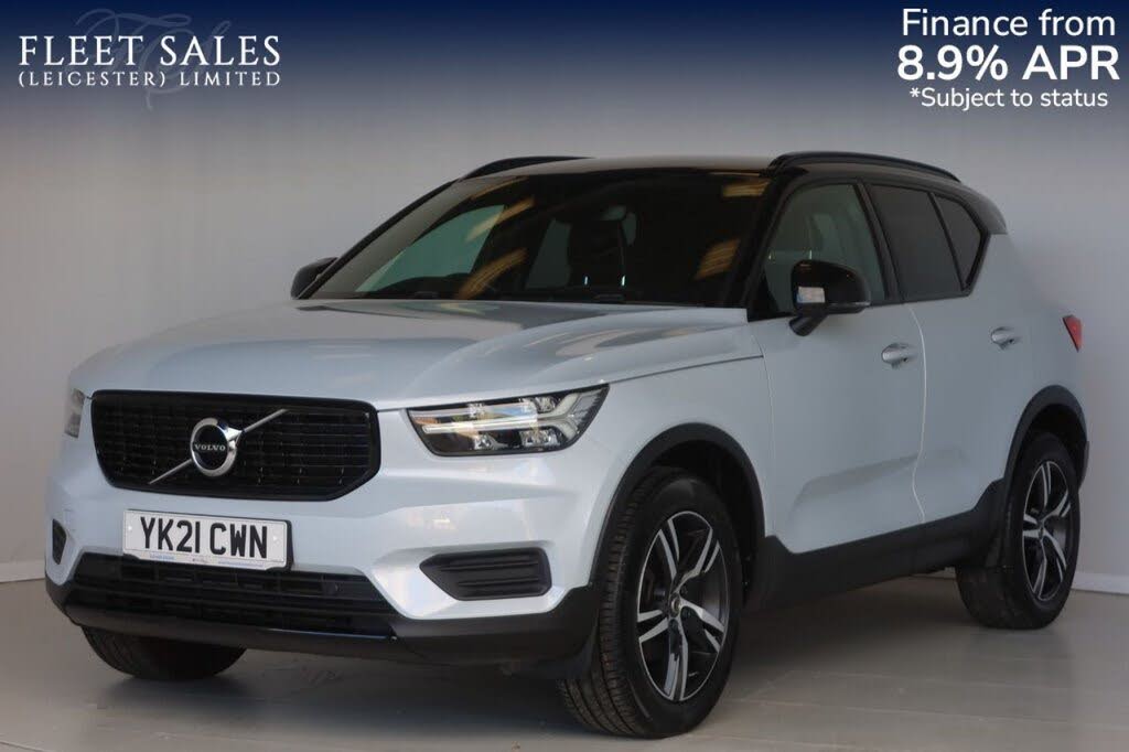 2021 Volvo XC40 1.5 T3 R-Design (161bhp)