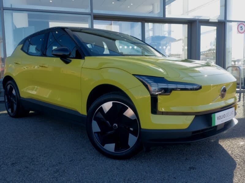 2024 Volvo EX30 E Single Motor Plus Extended Range