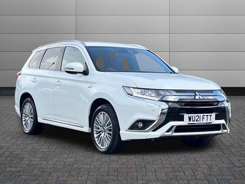 2021 Mitsubishi Outlander 2.4 Dynamic Safety PHEV